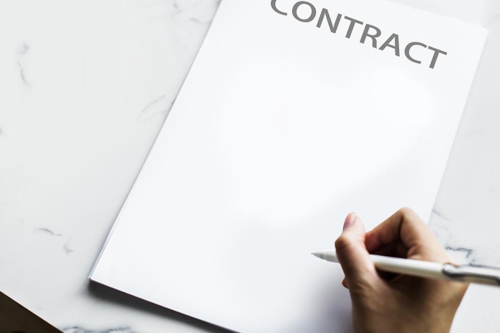 contract-4313684_1280